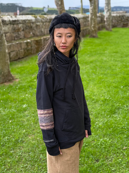 HOODIE NATURA YANTRART BLACK